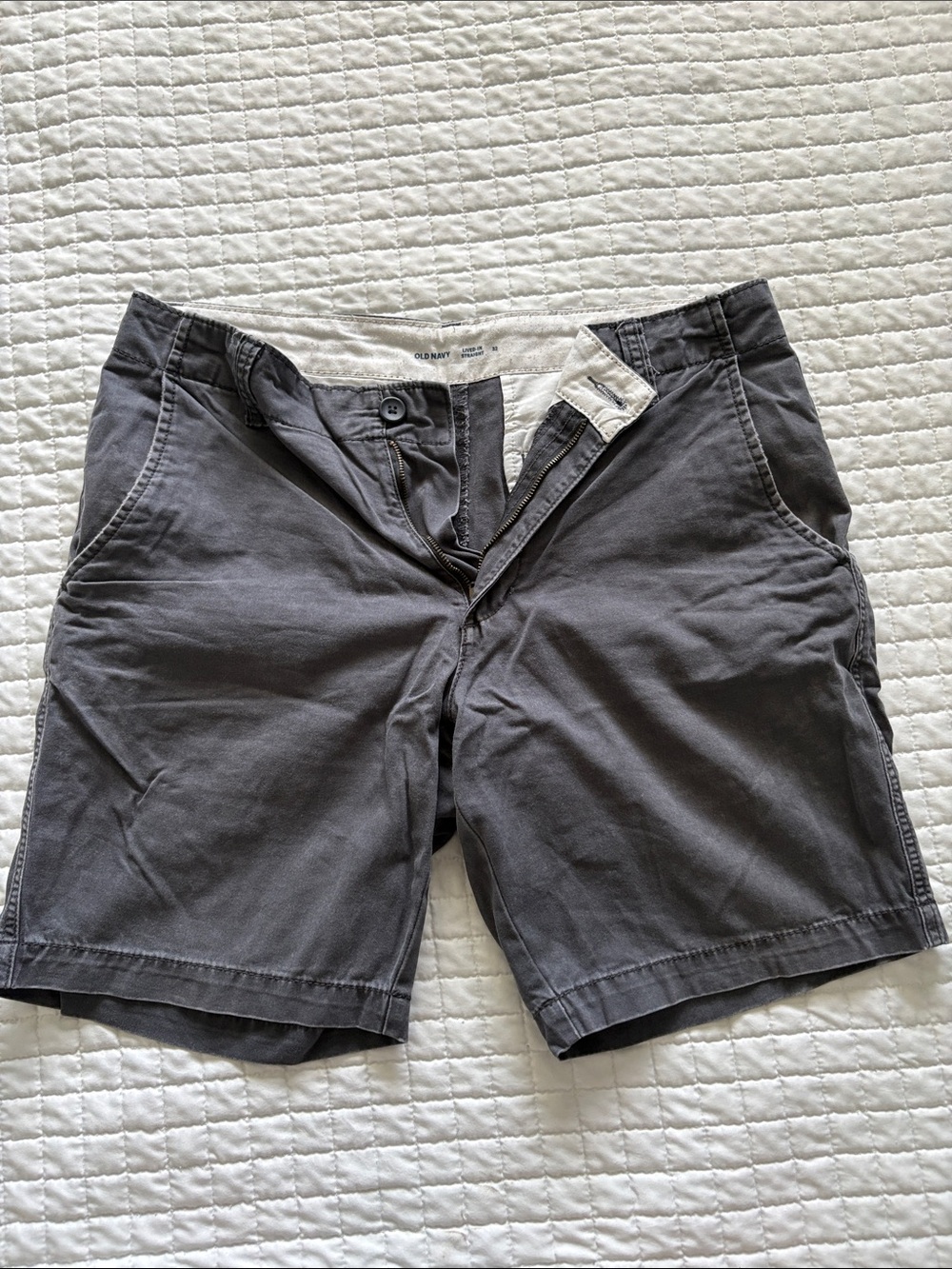 Old Navy Men's Charcoal Flat-Front Chino Shorts